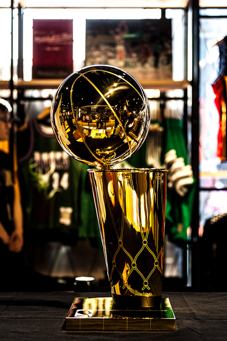 NBA总冠军球队到底给几个奥布莱恩杯?这事儿没那么简单 NBA总冠军球队到底给几个奥布莱恩杯?这事儿没那么简单